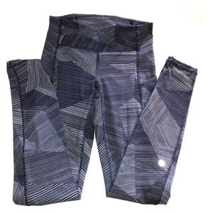Lululemon leggings!